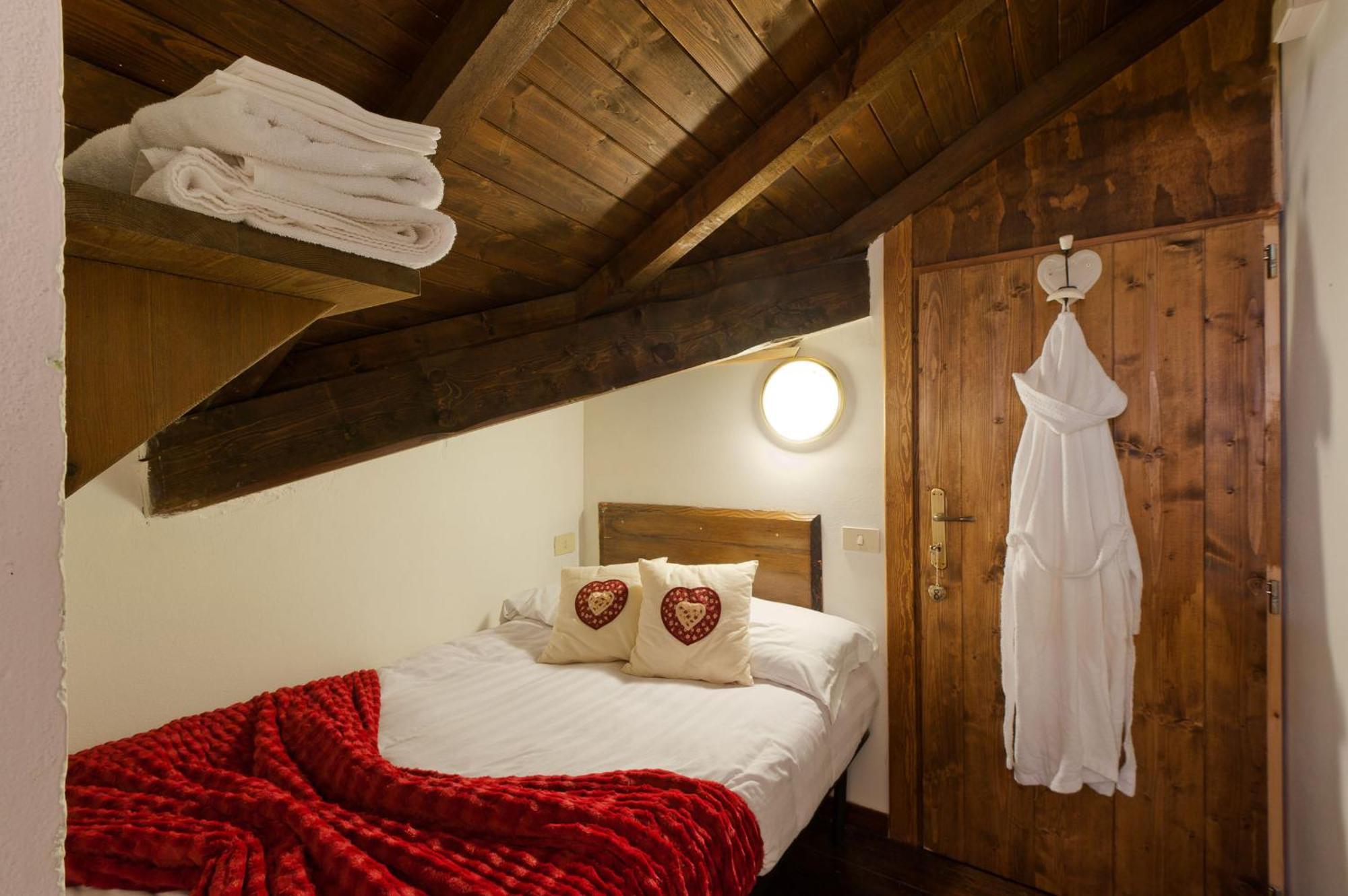 Hotel Rifugio Del Firenze Ninfa Sestola Zimmer foto